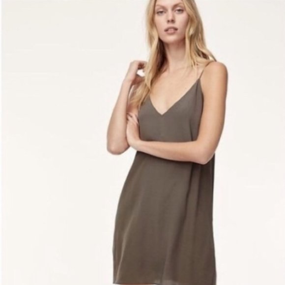 Wilfred free vivienne dress shop